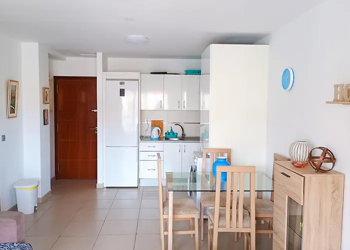 Alcavista - Ac, Fibre Net, 350M To Ocean, Garage, Tv Channels, Sunsets And La Gomera View From Balcony