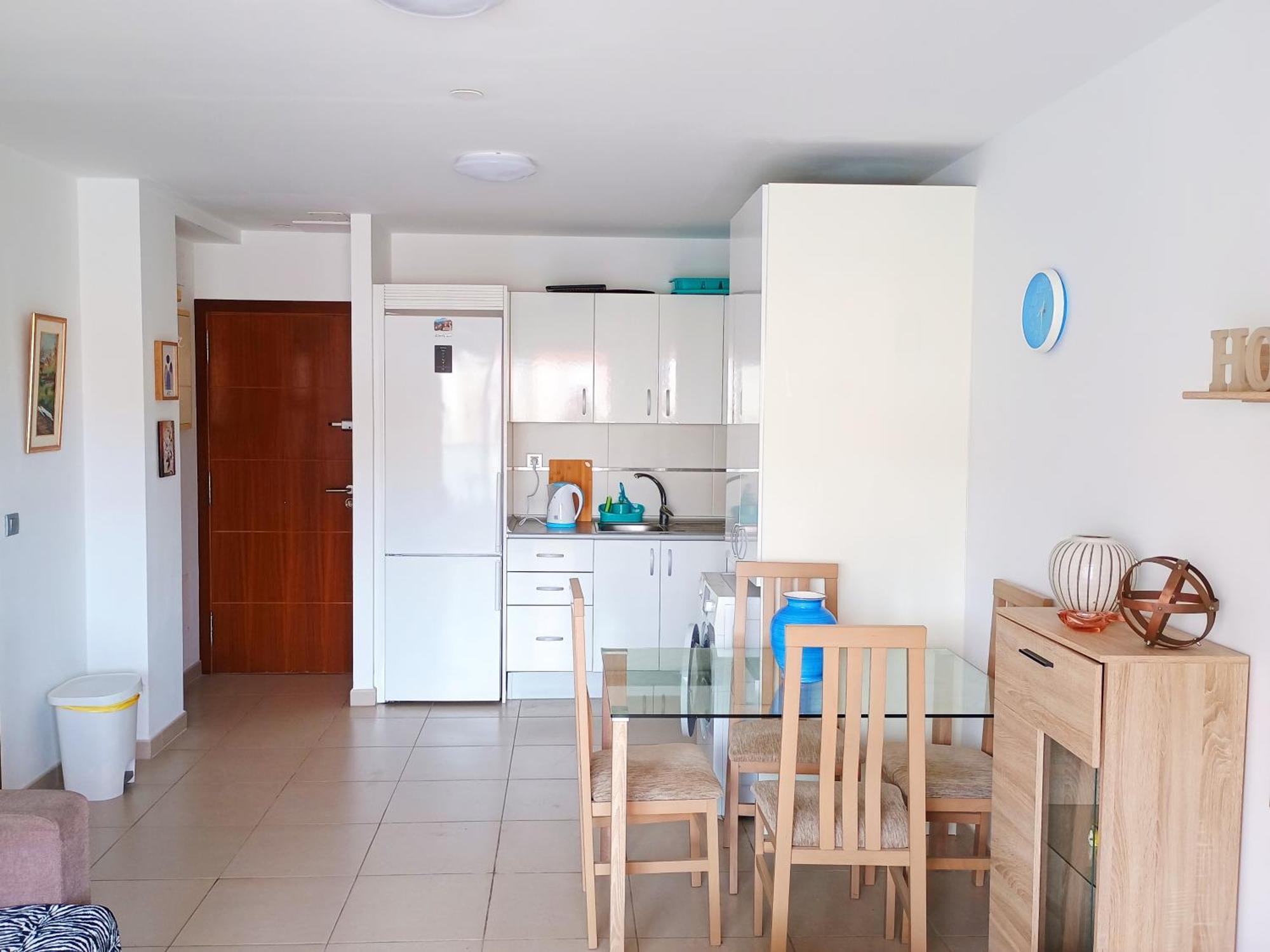 Apartment Alcavista - Ac, Fibre Net, 350m To Ocean, Garage, Tv Channels, Sunsets And La Gomera View From Balcony *
