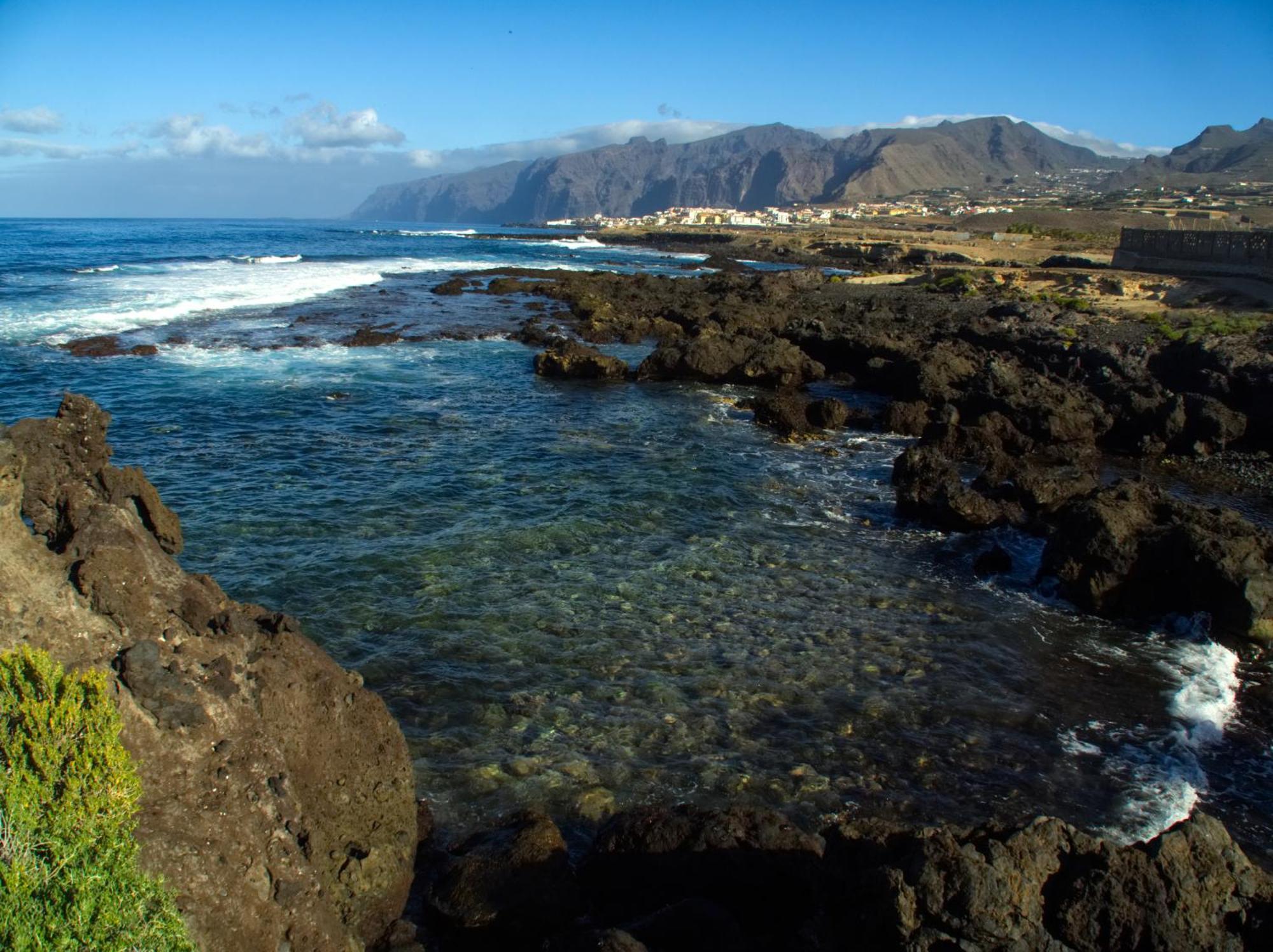 Alcavista - Ac, Fibre Net, 350m To Ocean, Garage, Tv Channels, Sunsets And La Gomera View From Balcony * Alcala (Tenerife)